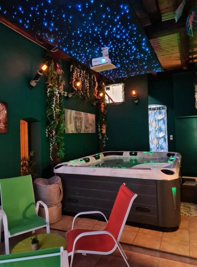 Villa Maelio Jacuzzi Sauna Et Salle De Jeux - Privatif Saint-Maurice  Bagian luar foto